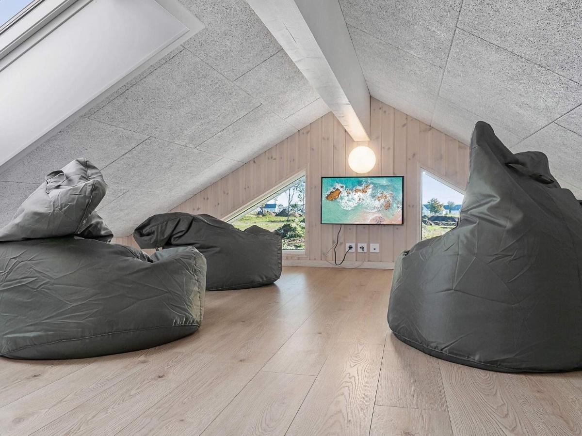 24 Person Holiday Home In Hasselberg Kappeln Extérieur photo